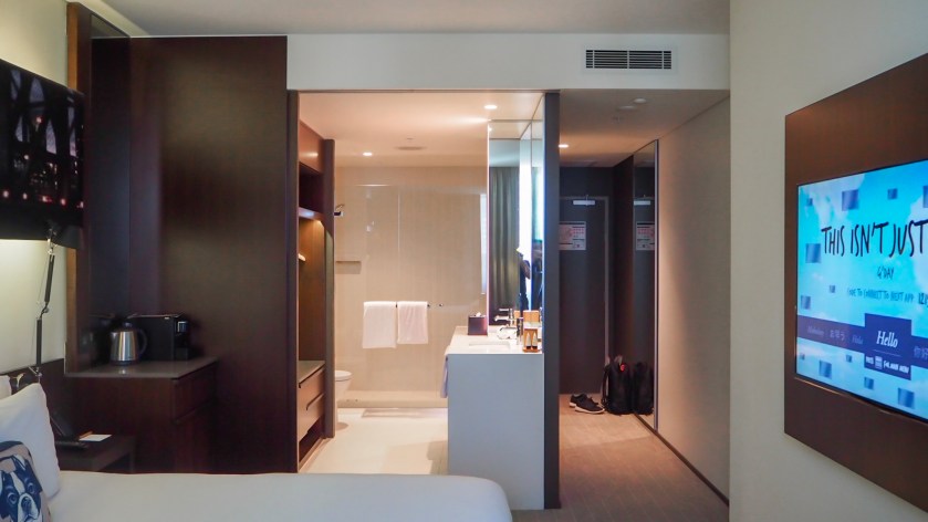 6BD325F5-8F0B-4C8A-BD7A-E02EF35BDBAC